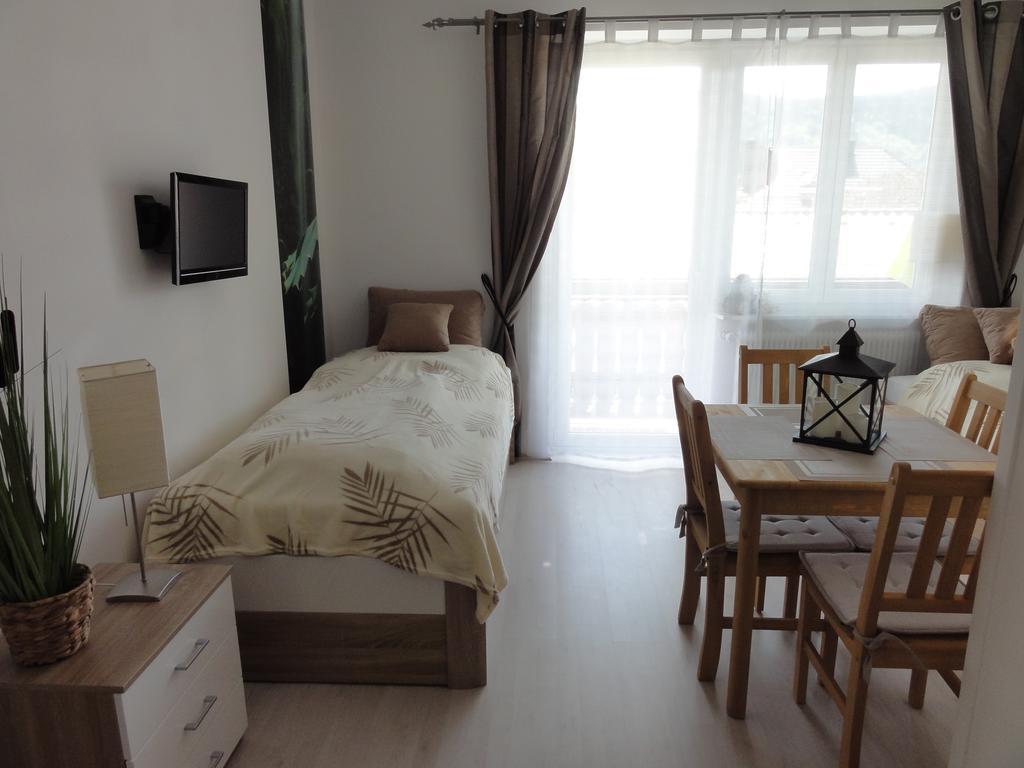 Pension Adlerhorst Steindorf am Ossiacher See Luaran gambar