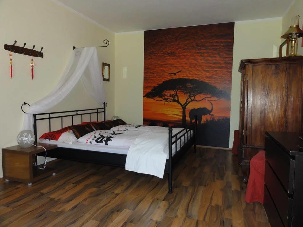 Pension Adlerhorst Steindorf am Ossiacher See Luaran gambar